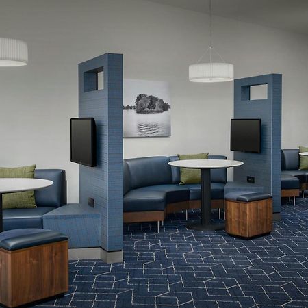 Hotel Courtyard By Marriott Muncie At Horizon Convention Center Exterior foto