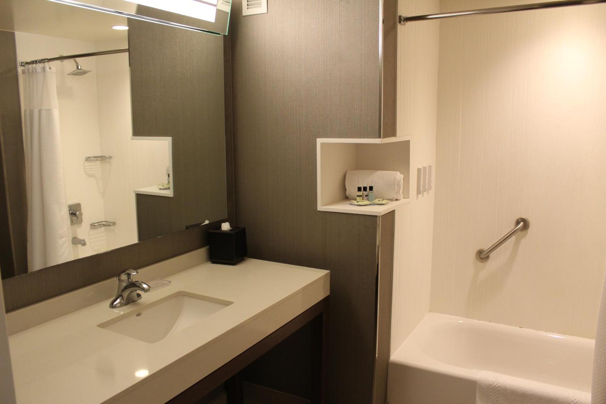 Hotel Courtyard By Marriott Muncie At Horizon Convention Center Exterior foto