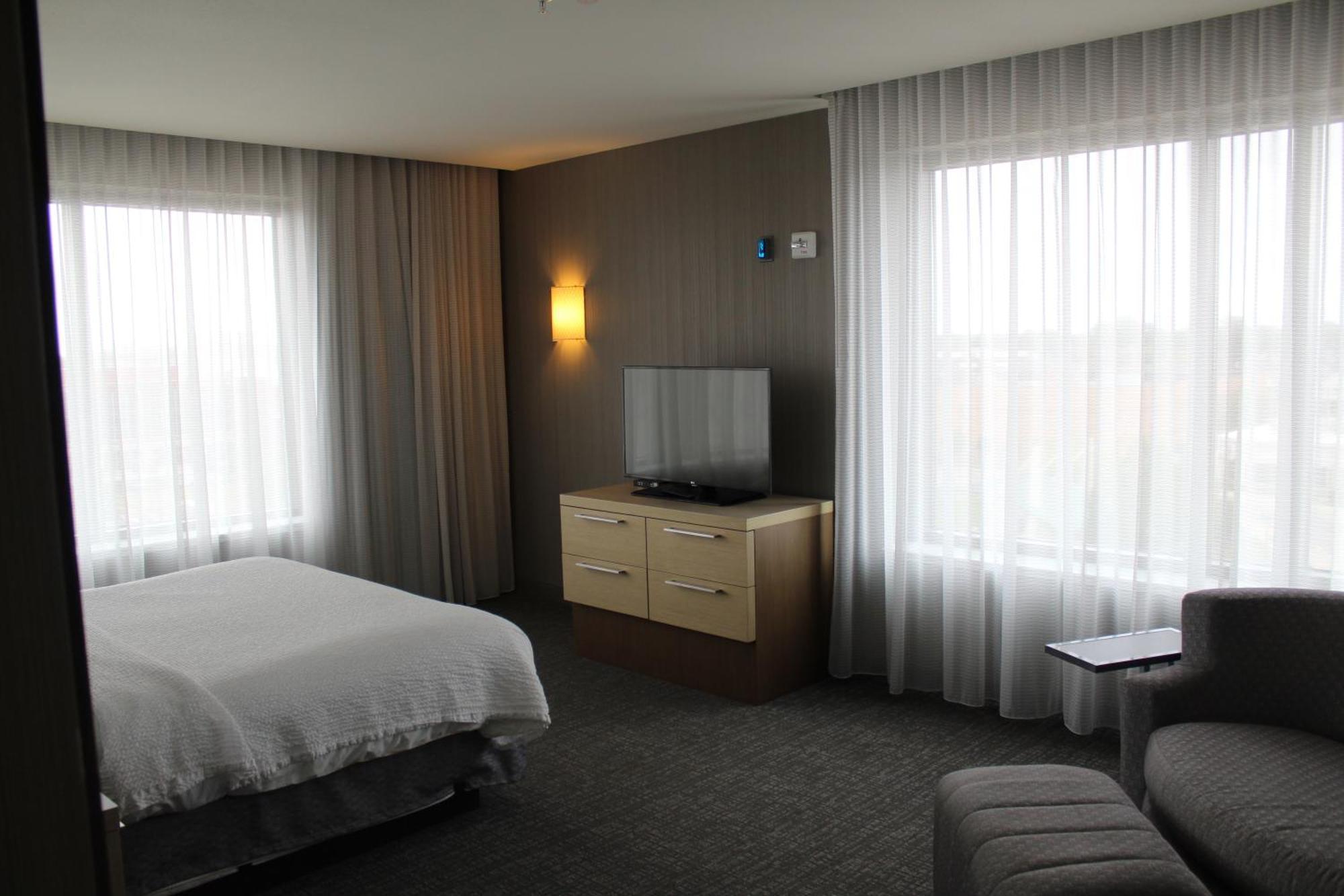 Hotel Courtyard By Marriott Muncie At Horizon Convention Center Exterior foto
