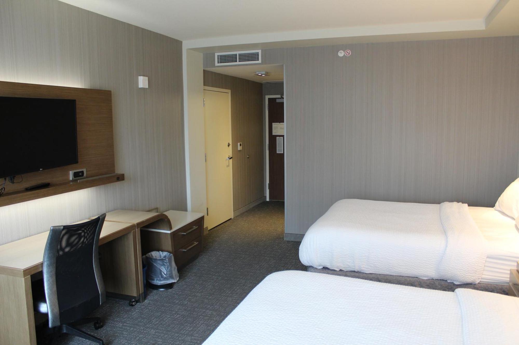 Hotel Courtyard By Marriott Muncie At Horizon Convention Center Exterior foto
