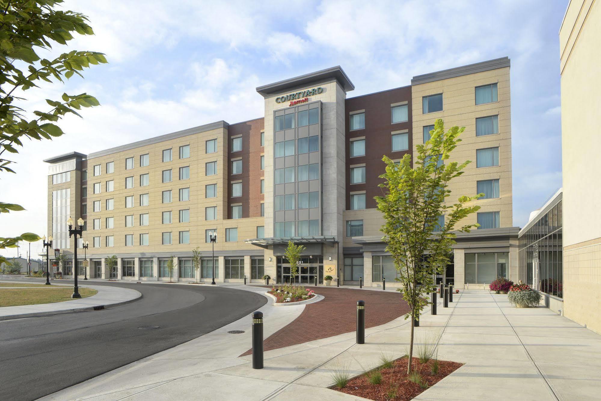 Hotel Courtyard By Marriott Muncie At Horizon Convention Center Exterior foto